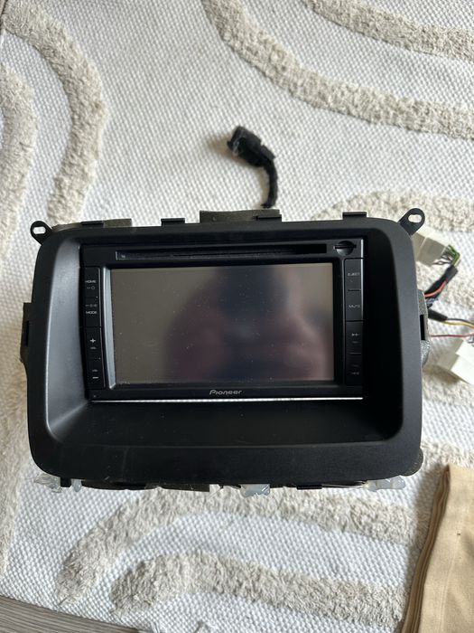 мулти медия за киа карънс