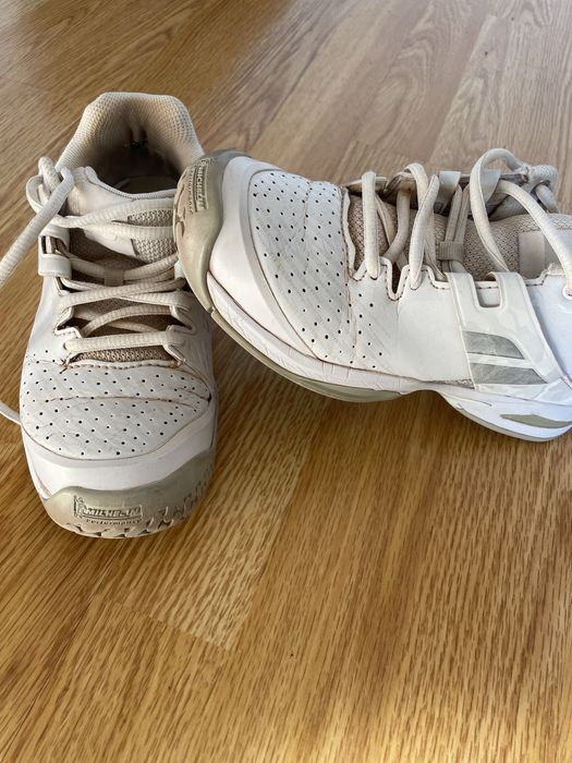 Adidasi tenis Babolat albi ,34.