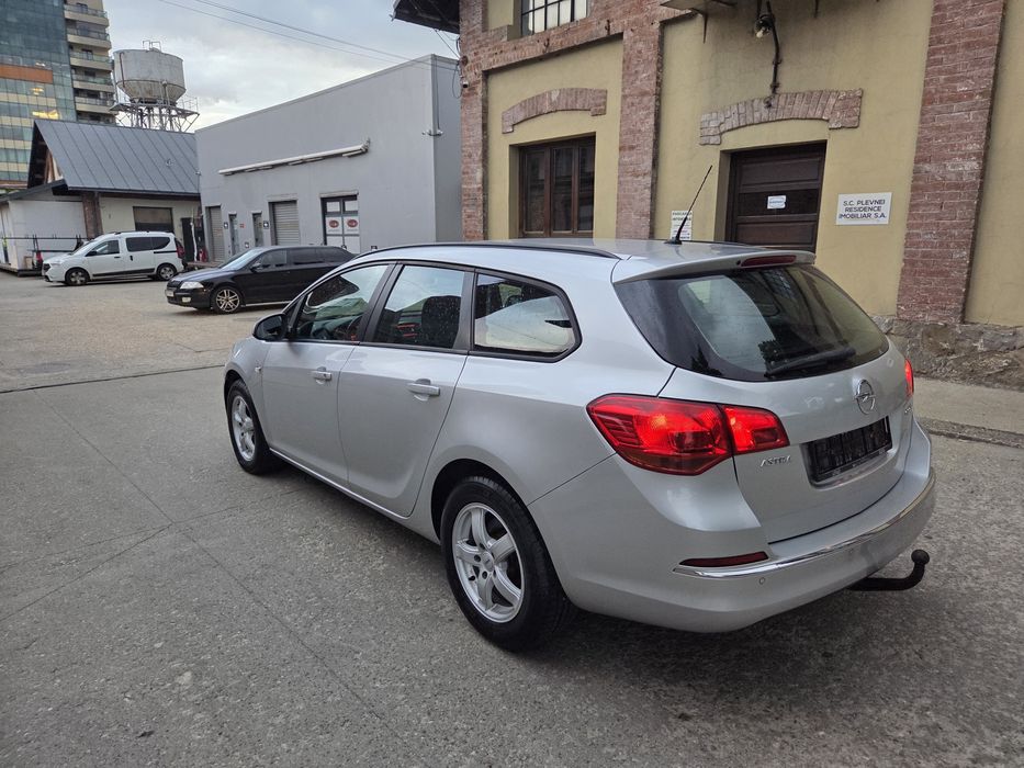 Opel astra j facelift 2014 EURO 6