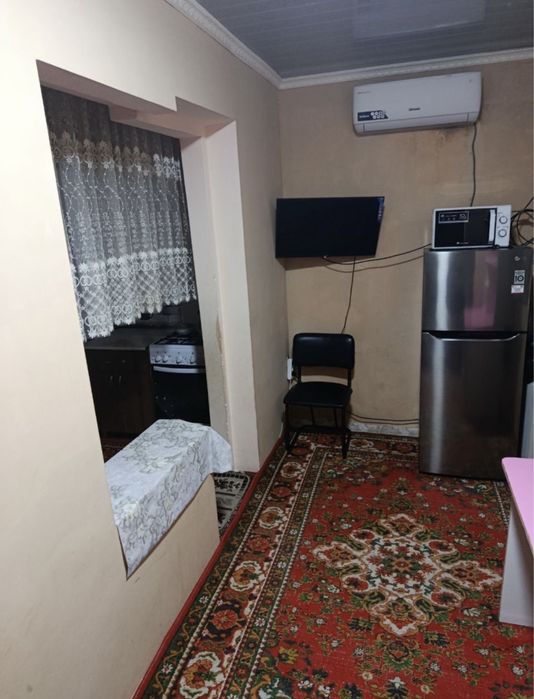 Мирабадский р-н Куйлюк массив 4 2/1/4 франция 62м2 балкон 2х6 не торец