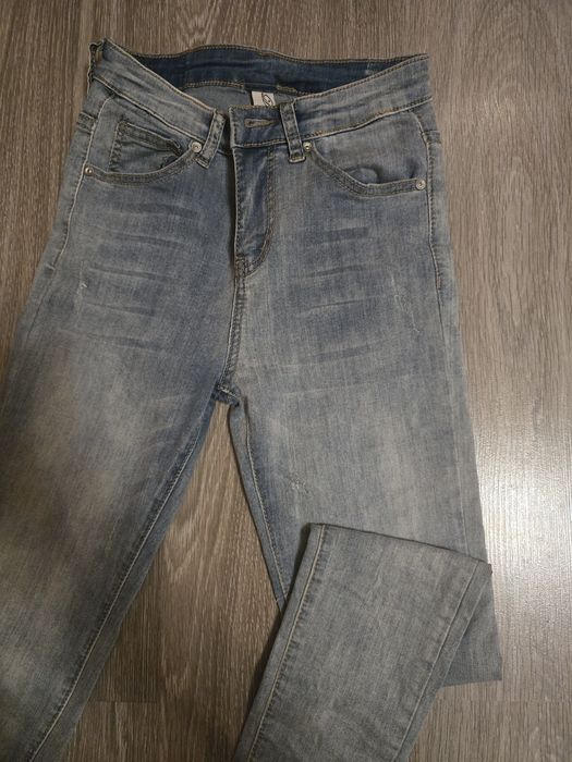 Дамски дънки размер ХС