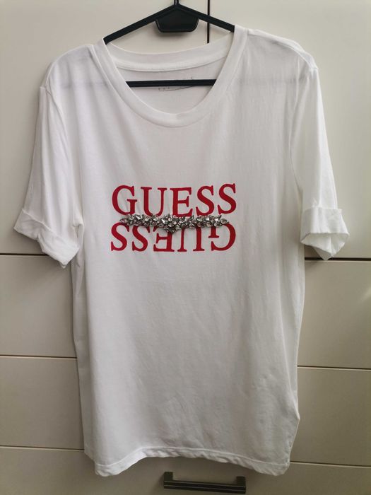 Нова Тениска GUESS