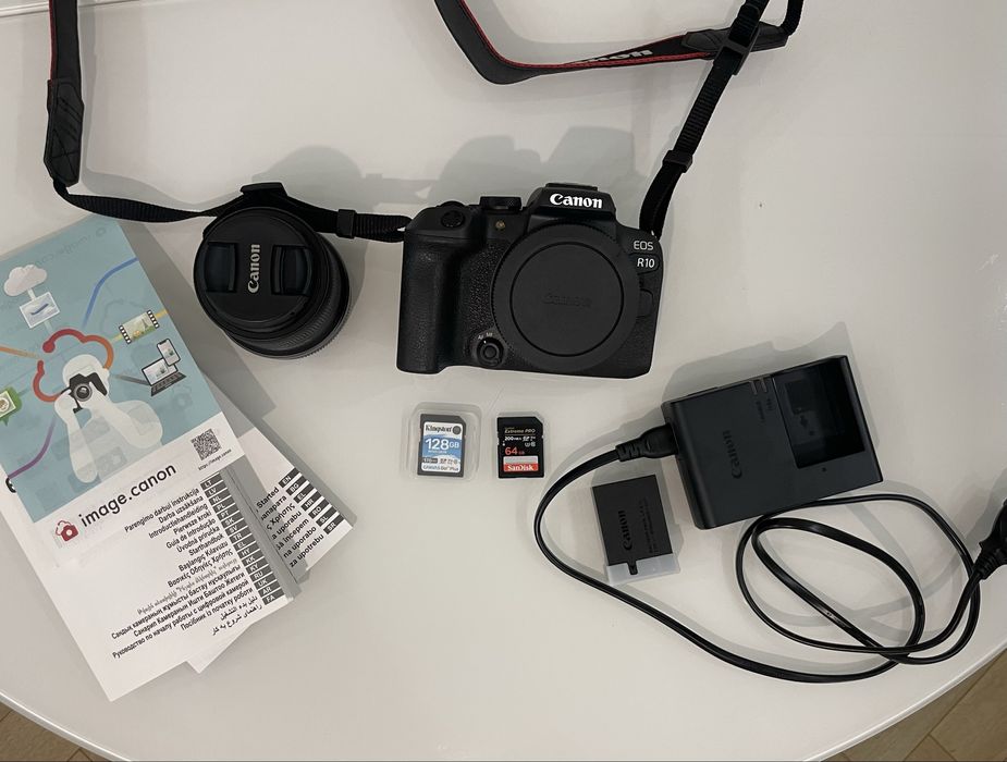 Canon EOS R10 Kit 18-45mm