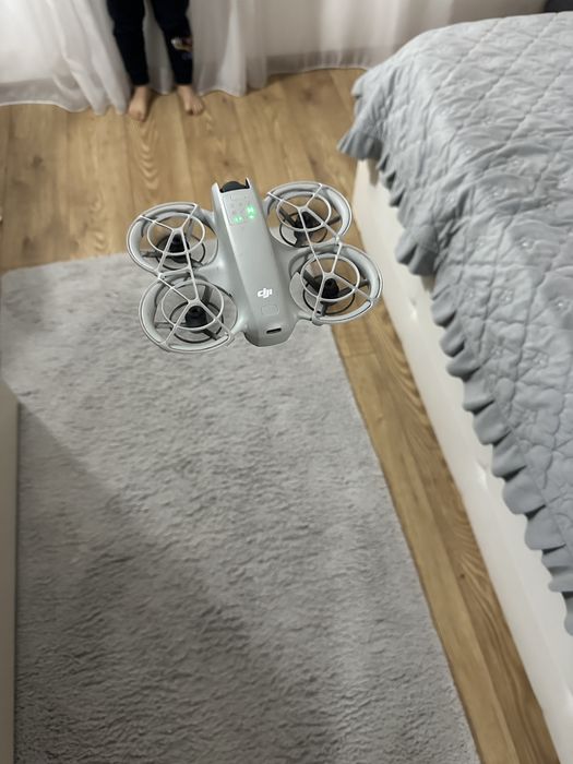 Drona Dji neo, fly more combo