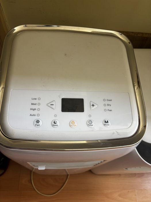 Aer conditionat portabil cu freon 8000 Btu clasa A