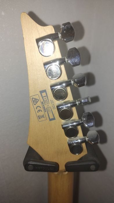 Электрогитара Ibanez