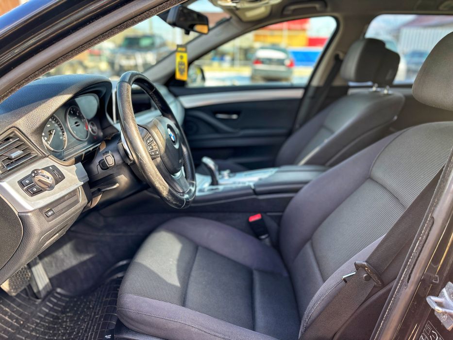 BMW 525D X-Drive 2012