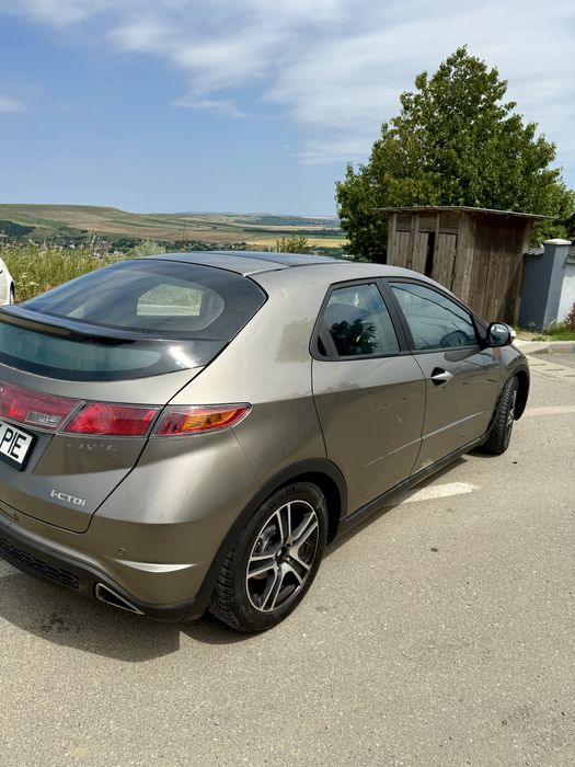 Honda  Civic 2.2