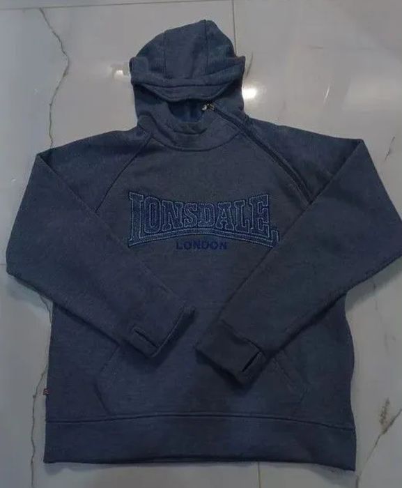 кофта лонсдейл  .