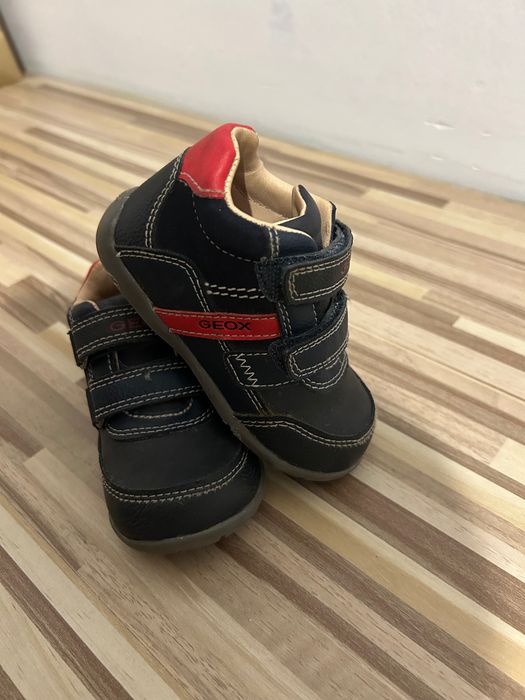 Детски обувки geox ,номер 21