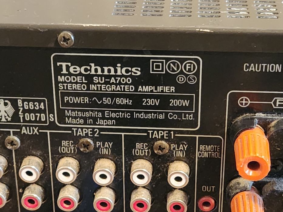 Amplificator Technics SU A700