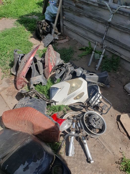 Запчасти для скутера