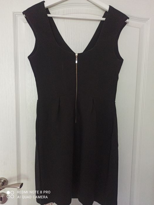 Дамска рокличка черна