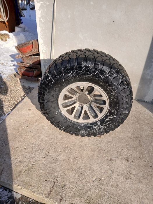 Anvelope, cauciucuri  conforser cf3000 32 11,5 15 cu  tot cu jante