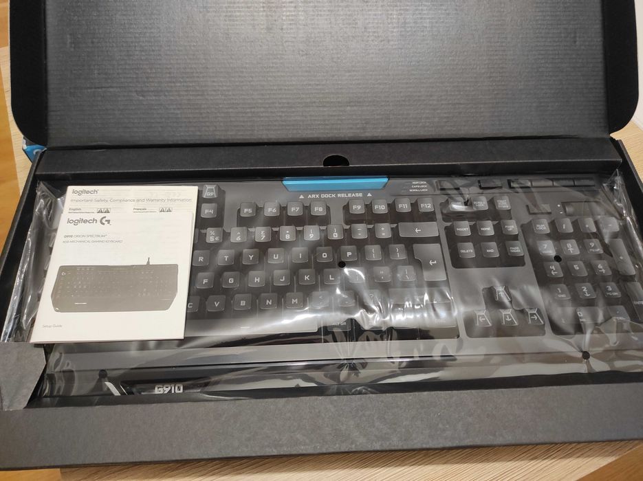 Клавиатура Gaming Logitech G910, Механична, Orion Spectrum RGB подсветка, USB, Black - Гейминг клавиатура