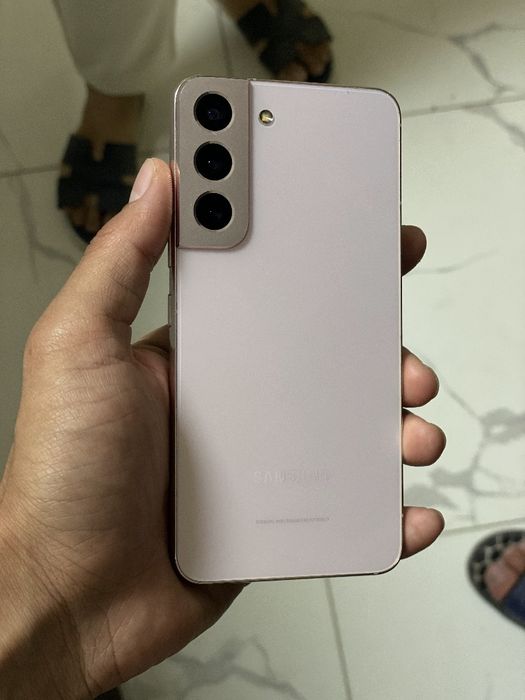 Samsung galaxy S22 5G ideal