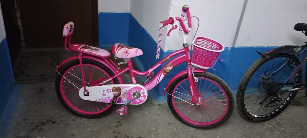 Продам велосипед для девочек