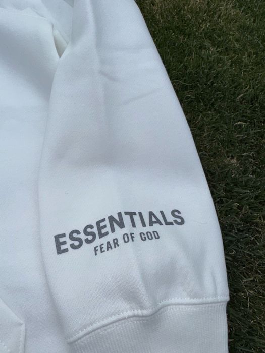 Hanorac Essentials Alb / Crem / 2025