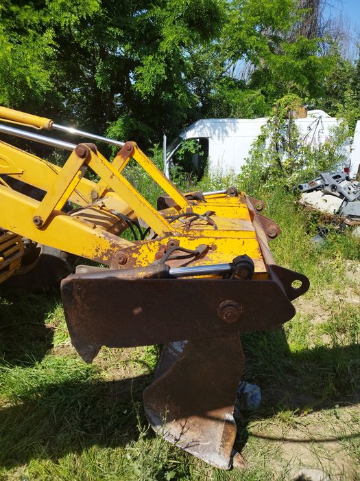 JCB 4cx buldo excavator piese