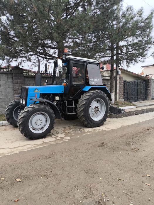 Услуги асфальтореза бары траншеякопатель