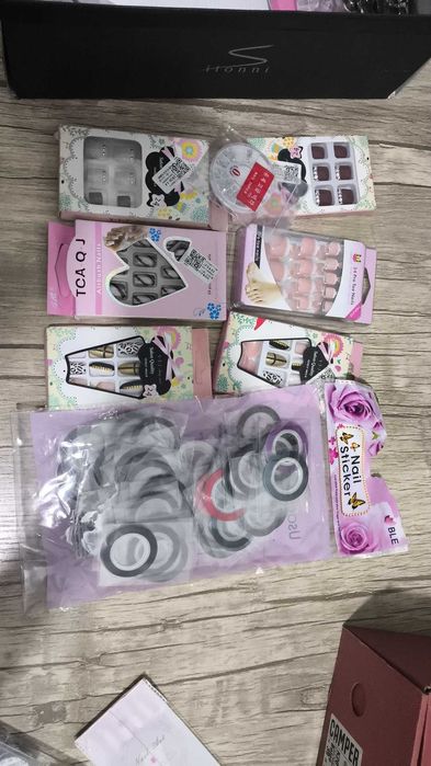 Накладные ногти для маникюра