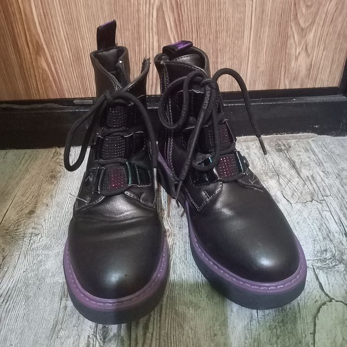 Продам сапоги осень весна 35р.