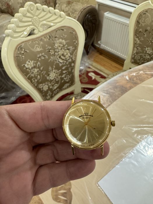 Продается Часы "Луч"