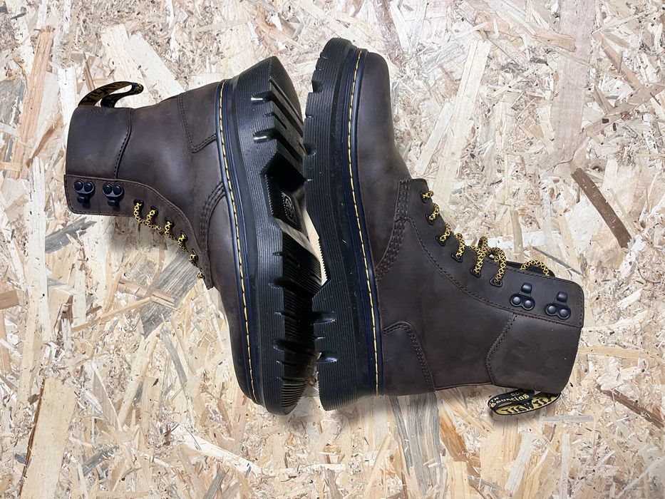 Bocanci Dr Martens marimea 43 noi, nepurtati