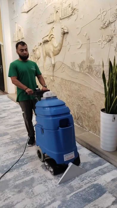 Italiya uskunalari bilan professional ximchistka. Arzon sifatli xizmat