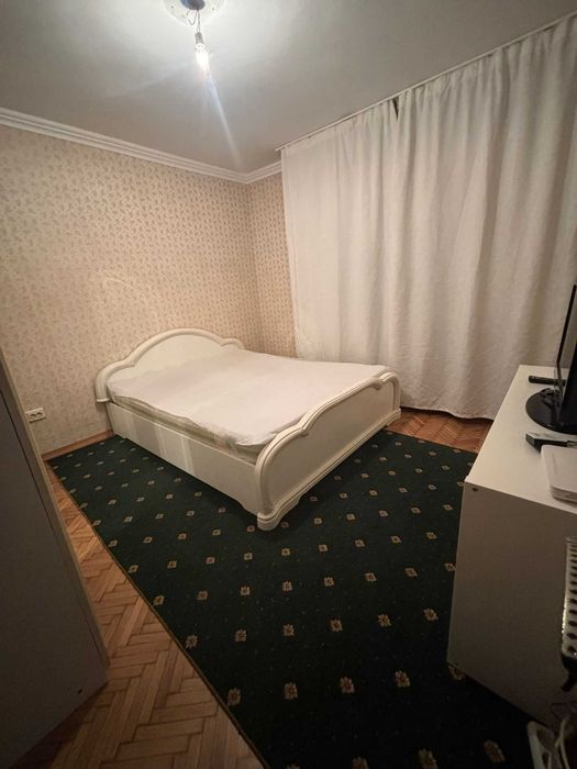 Vand apartament 2 camere