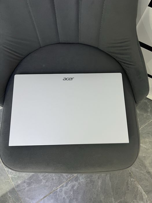 Быстрый Ноутбук Acer 8/256 SSD