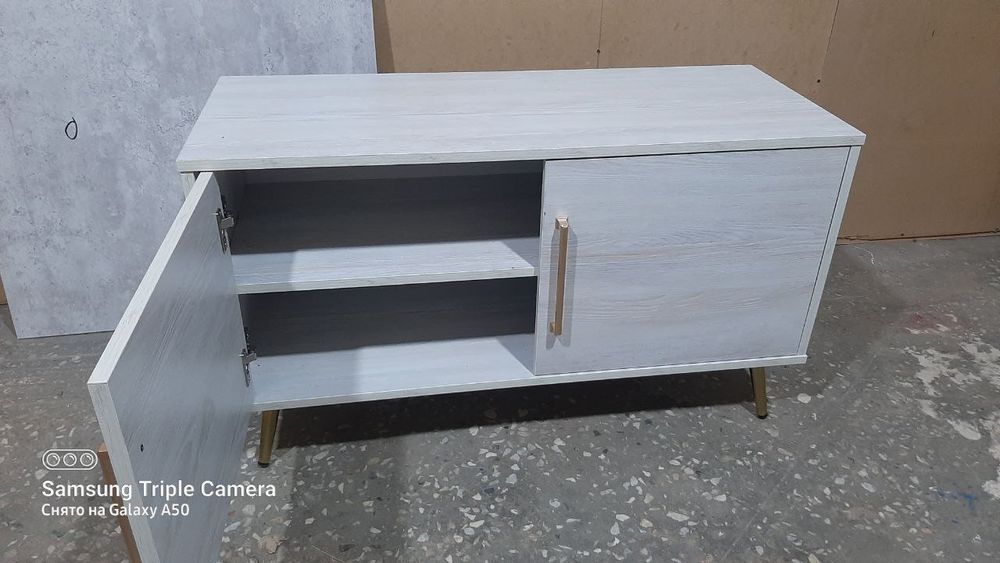 Shkaf  kitob daftar oyoq kiyimla q6yishga judayam sifatli baquvvat