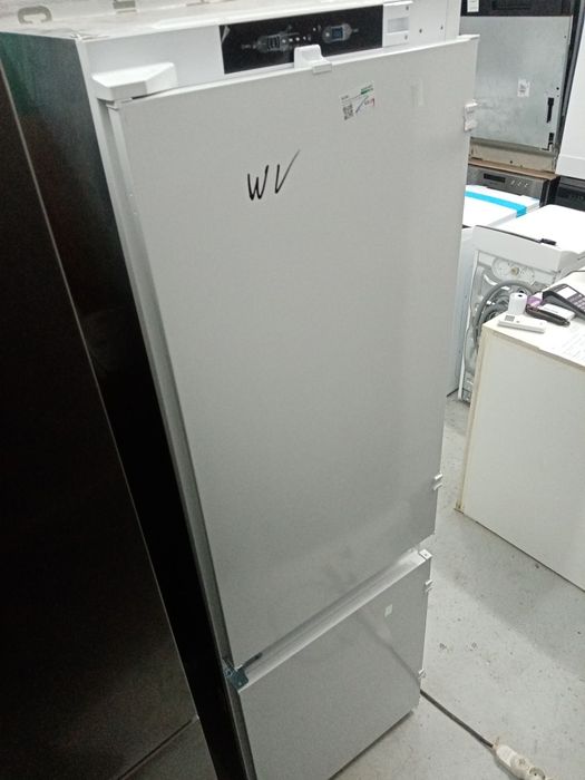 Combina frigorifica incorporabila Privileg