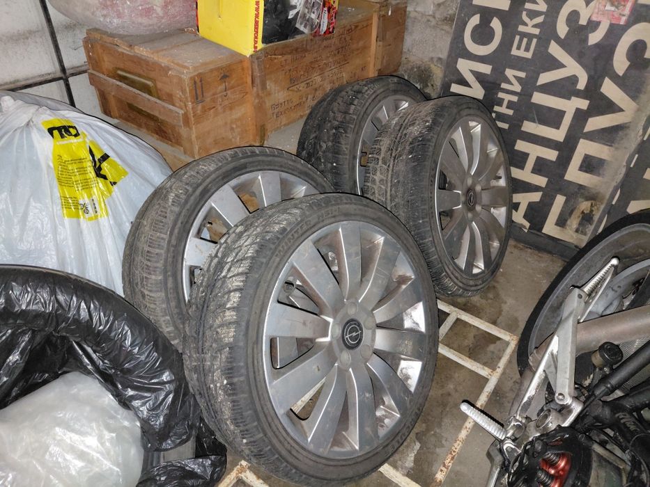 Продавам джанти 18" за  Opel
