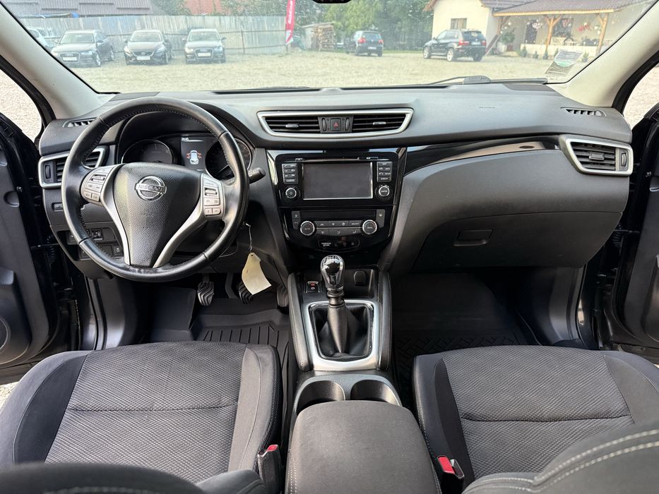 NISSAN Qashqai 11/2015 Euro 6 1.6 DCi 130 CP SE POATE IN RATE