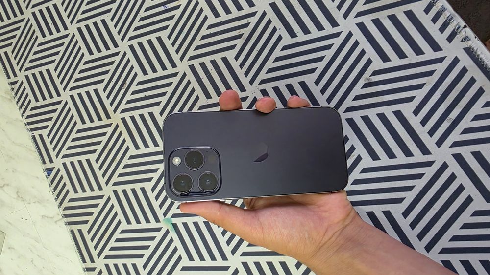 Срочно продаётся iPhone 14 pro