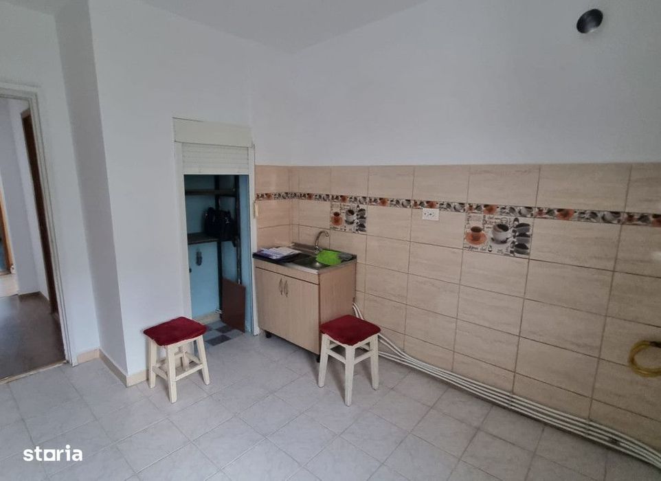 Apartament 2 camere renovat Frumoasa , 54 metri, etaj 4 Cod:163145