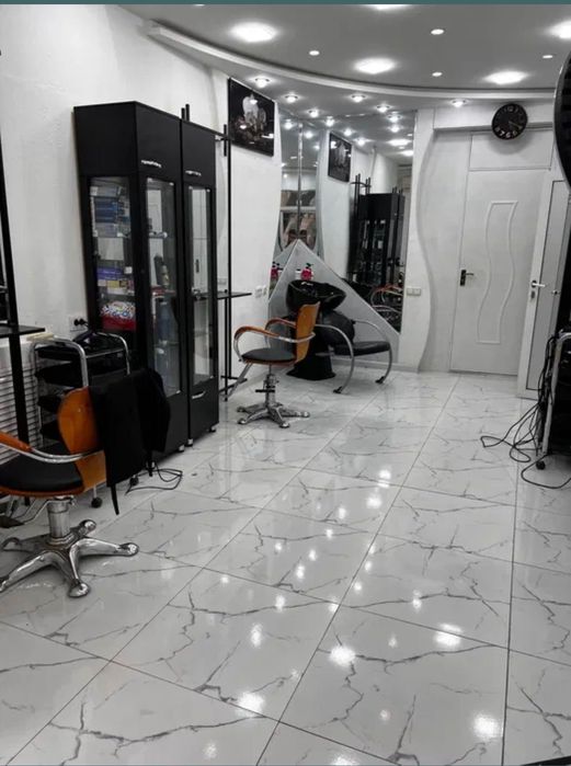 Сдается место для парикмахеров