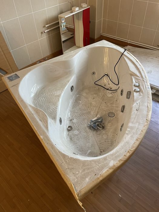 Vand cada hidromasaj 140x140