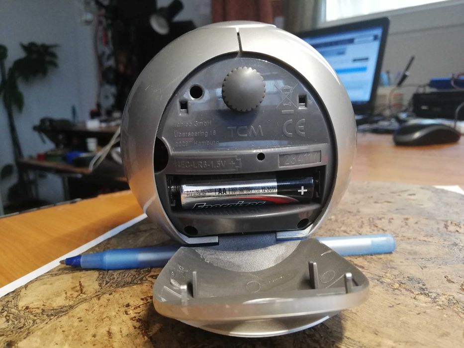 Ceas radiocontrolat, de masa, german TCM cu alarma si led de noapte ...
