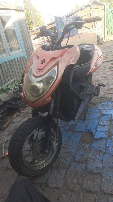 скутер рейсер 125