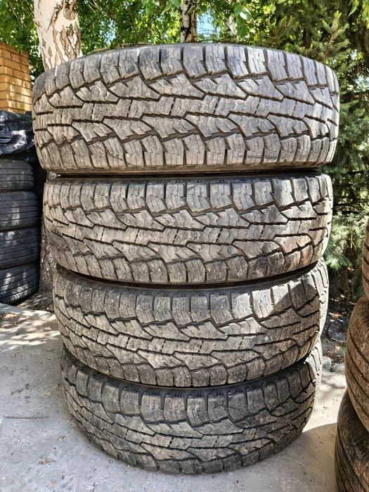 Nokian 245 75 R17 комплект