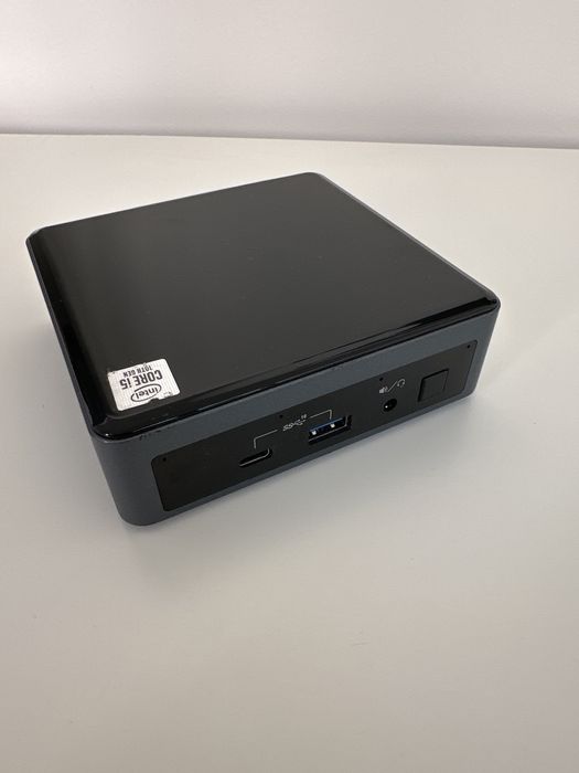 Intel NUC Mini PC i5-10210U 16GB DDR4 SSD NVMe 256GB Win 11 Pro