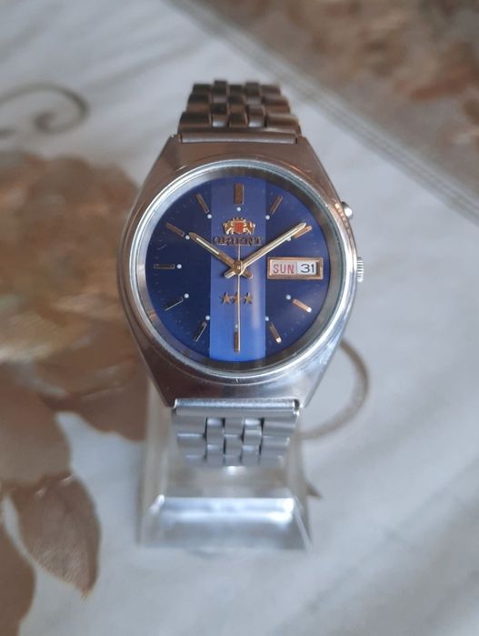 Продам часы Ориент-по выбору