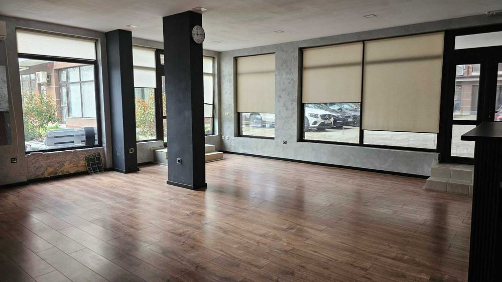 Дава се под наем Магазин в Варна, Левски - 70 кв.м за 877.71 € - Снимка #2