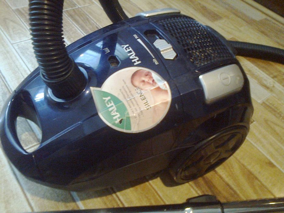 Пылесос HALEY мод. VC-HL 02 1600W