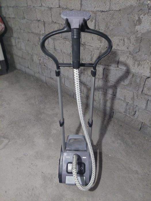 Паровой утюг в отличном состоянии