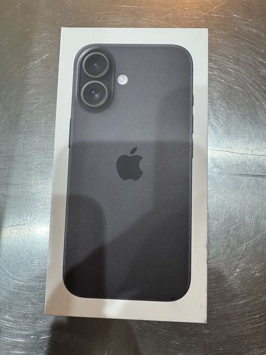 Iphone 16 128gb черен