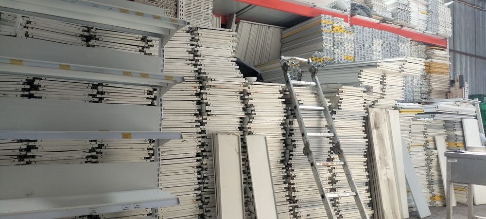 Стеллаж стенавой