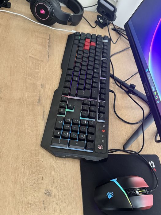 Колонки клавиатура мышь